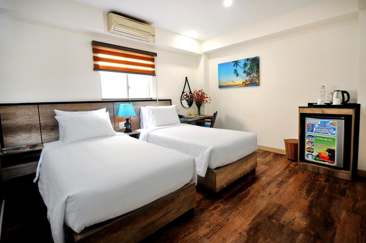 Golden Lotus Hotel Нячанг Экстерьер фото